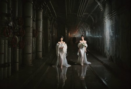 ,ruanyi0886,indoors,tunnel,pillar,,ruanyi0836,white dress,wedding dress,see-through,shawl,feather boa,<lora:0886 tunnel_v1_pony:1>,<lora:0836 fishtail luxury wedding dress_v1_pony:0.7>, score_9,score_8_up,score_7_up,,8k,1girl,solo,,
