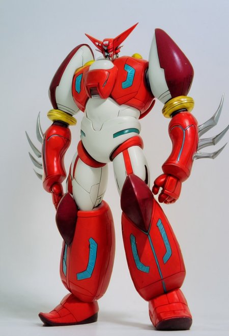 score_9, score_8_up, score_7_up, score_6_up, score_5_up, score_4_up, 4k quality, highly detailed face, (shin getter, mecha, super robot, red and white, horns), best quality, masterpiece, simple background, full body, front angle,  muscular Transformers, Animation, <lora:Transformers 86 FT:1>