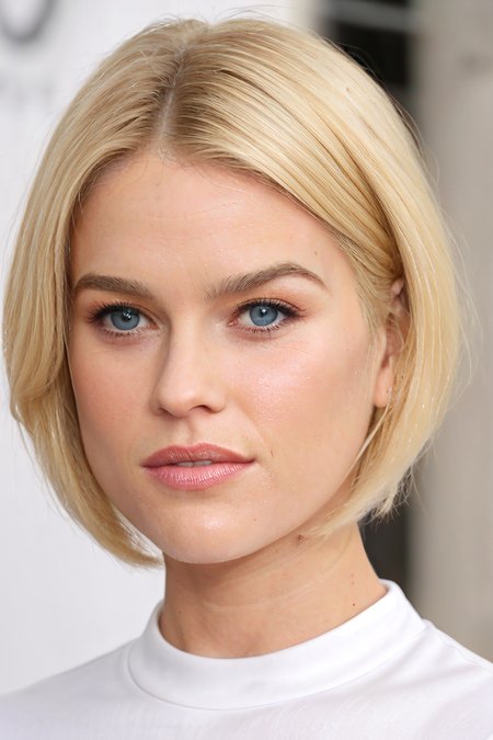 Alice Eve