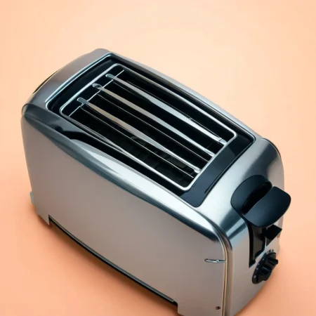 (toaster showcase) <lora:48_toaster_showcase:1.1>
Peach background,
high quality, professional, highres, amazing, dramatic,
(Indoor swimming pool and families enjoying:0.5),