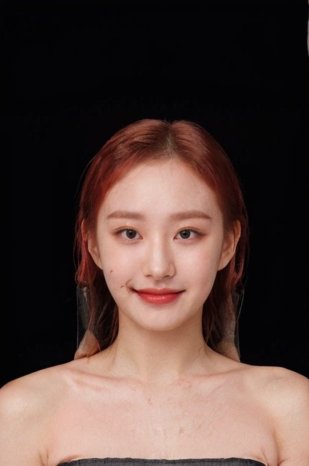 H1-Key Hwiseo (휘서) Lookalike