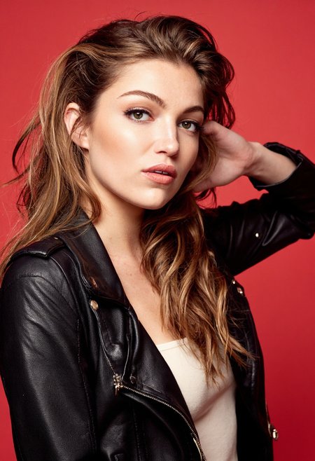 Lili Simmons