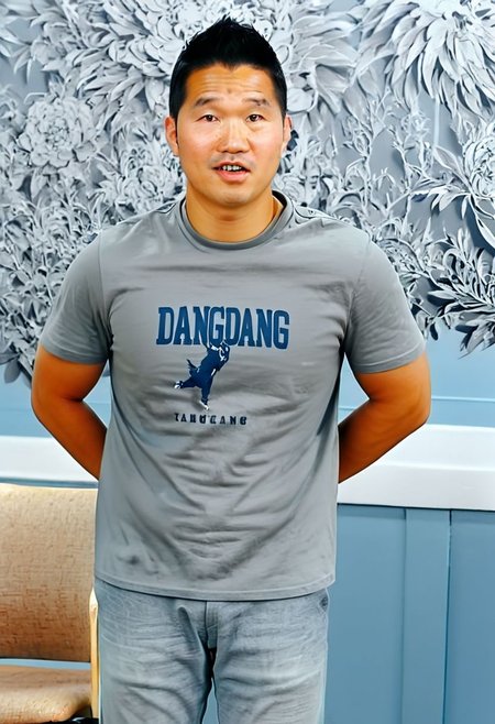 (((htkangface))), daddy,  natural face expression, (((detailed HtKangface))), fixed htKangface Photorealistic, realistic, masterpiece, intricate details, detailed background, depth of field, photo of a handsome, dynamic pose, natural face expression, (((looking at viewer))), high detail, high quality, male focus,  ((T shirt)), ((pants)), ((confident)), ((classroom background))