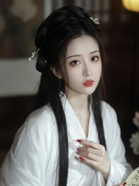 QWEN  Ancient Style Beauty