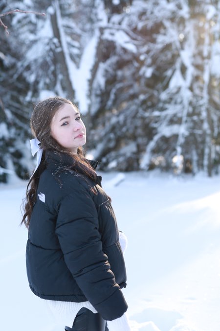 Lora_Gulyaz