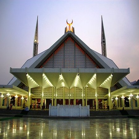 Pakistani_FaisalMosque_LoRA