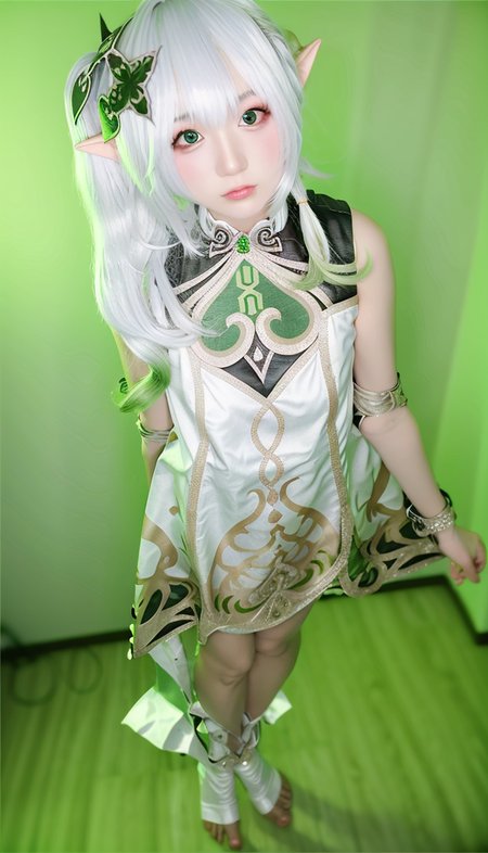 full body,  (photo realistic:1.35),(ulzzang-6500:0.65), masterpiece, best quality, detailed, pointy_ears, elf, green_background, 1girl, solo, hair_ornament, green_eyes, long_hair,bandages,