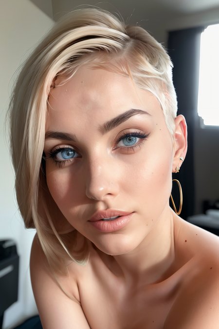 Sophie Moulds