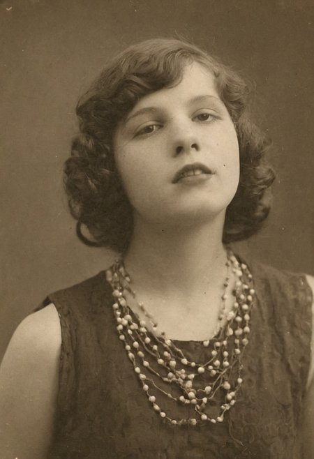 Vintage photo in 1920s of a young woman